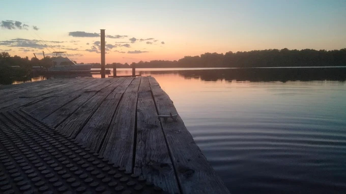 Oxbow Cabins and RV Park