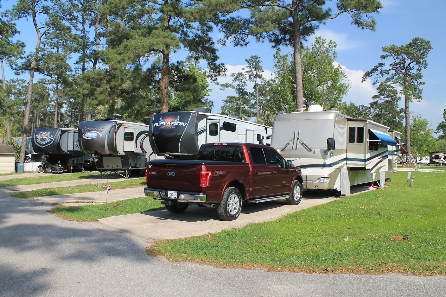 Pine Crest RV Park