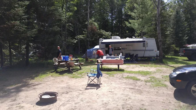 Paddle Brave Canoe Livery