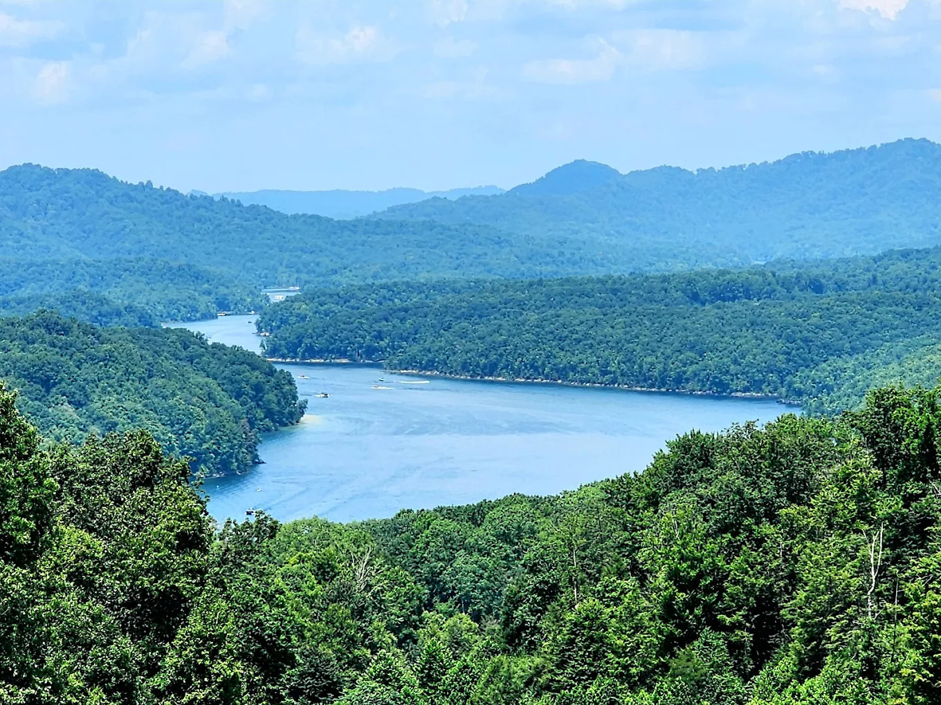 Summersville Lake Retreat & Lighthouse