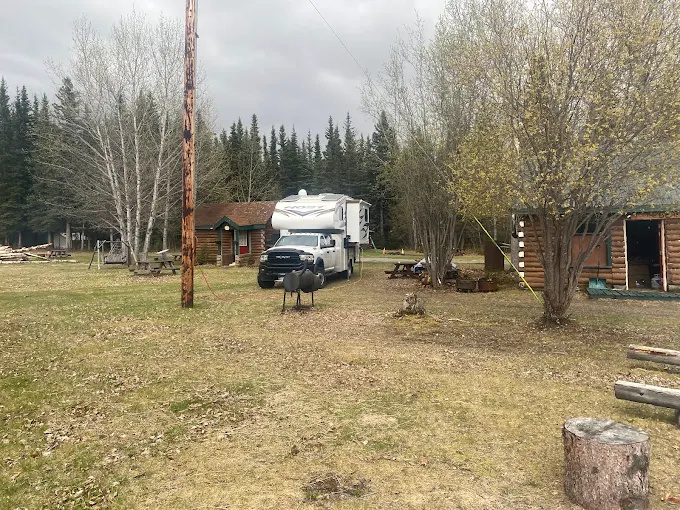 Red Eagle Lodge and Campground