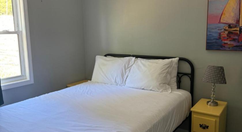 Moon River Marina and Resort