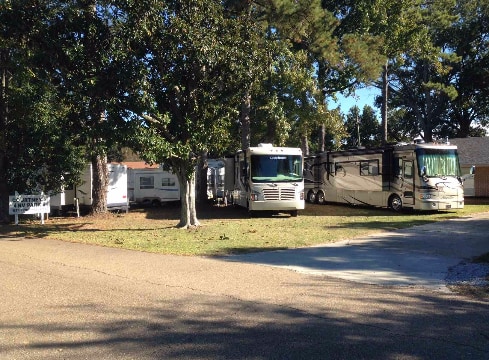 Courtneys RV Park
