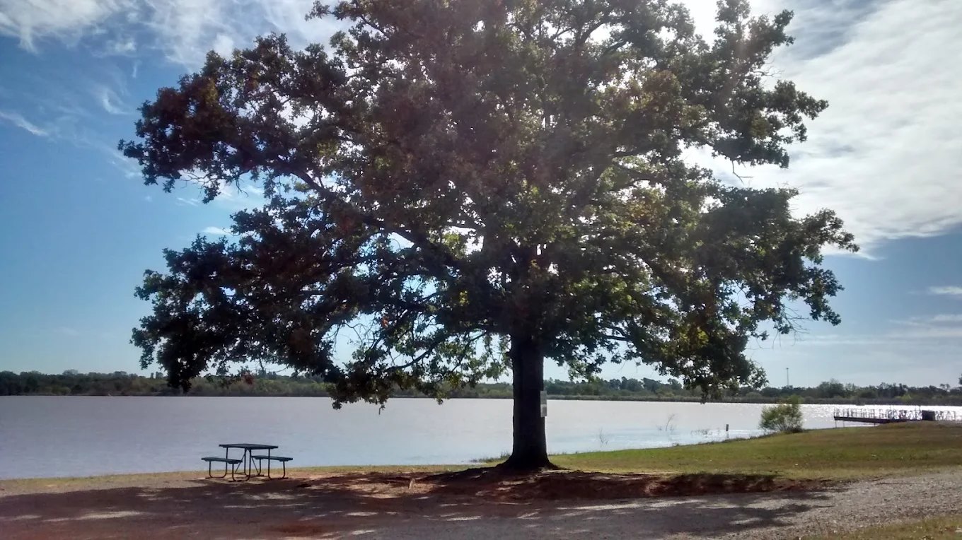 Pauls Valley City Lake