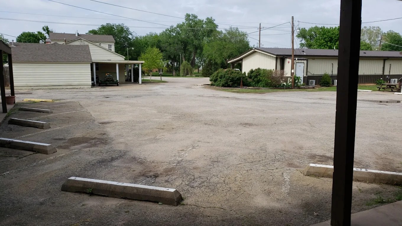 Pecan Creek Lodge & RV Park