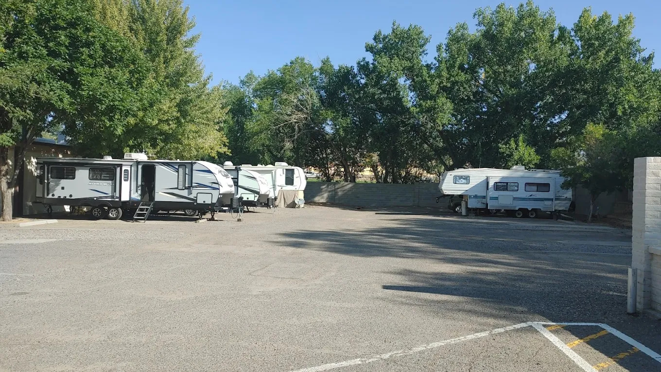 Sundowner Mobile and RV Park