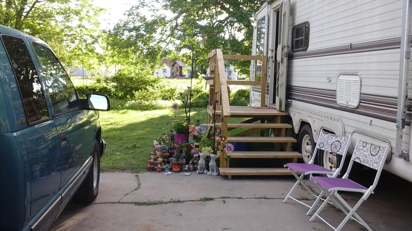 Flamingo Flats Mobile Home & RV Park