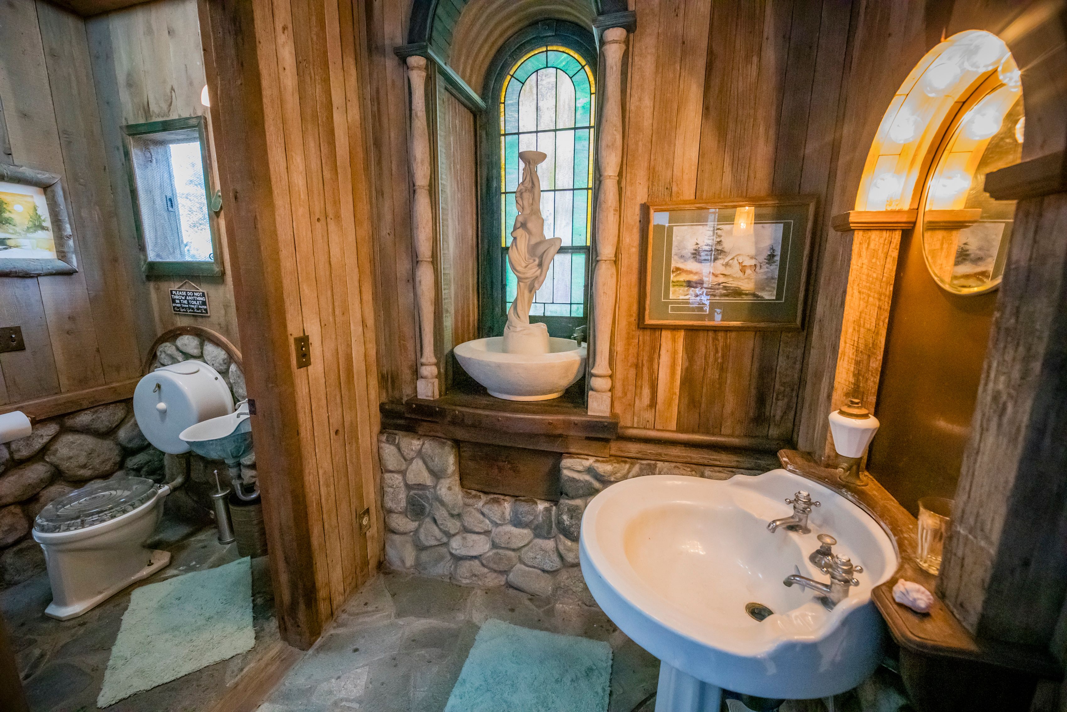 Rustic Wooded Ranch -Creekside Stay