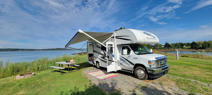 Seaview Campground & Cottages