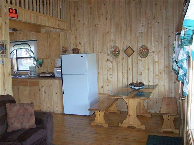 Blue Springs Lodge
