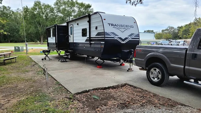 Hideaway Ponds Resort