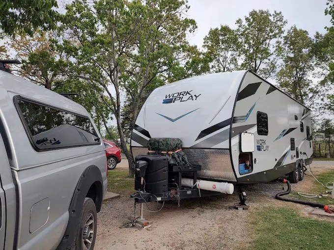 Pavilion RV Park