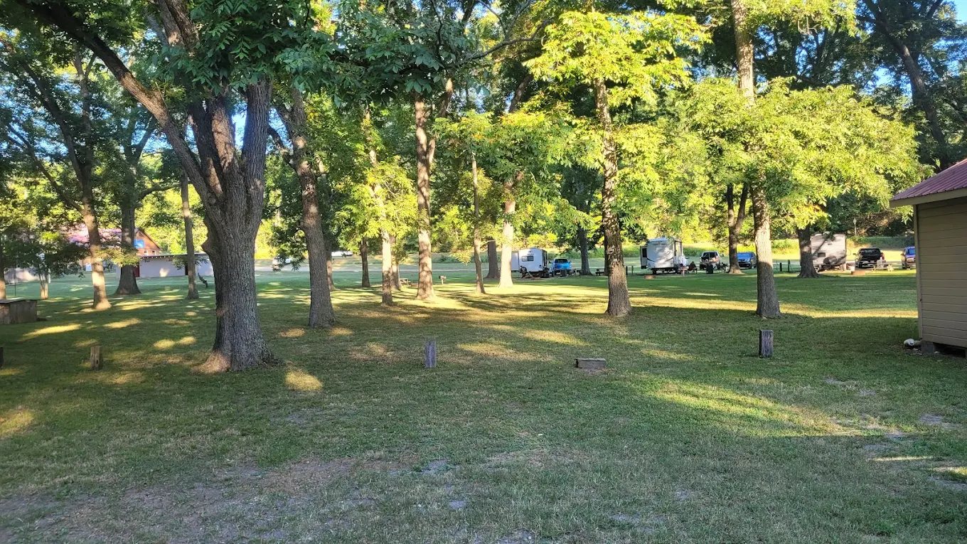 Riverside Resort