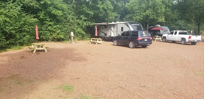 Caddo River Access RV Park & Rental