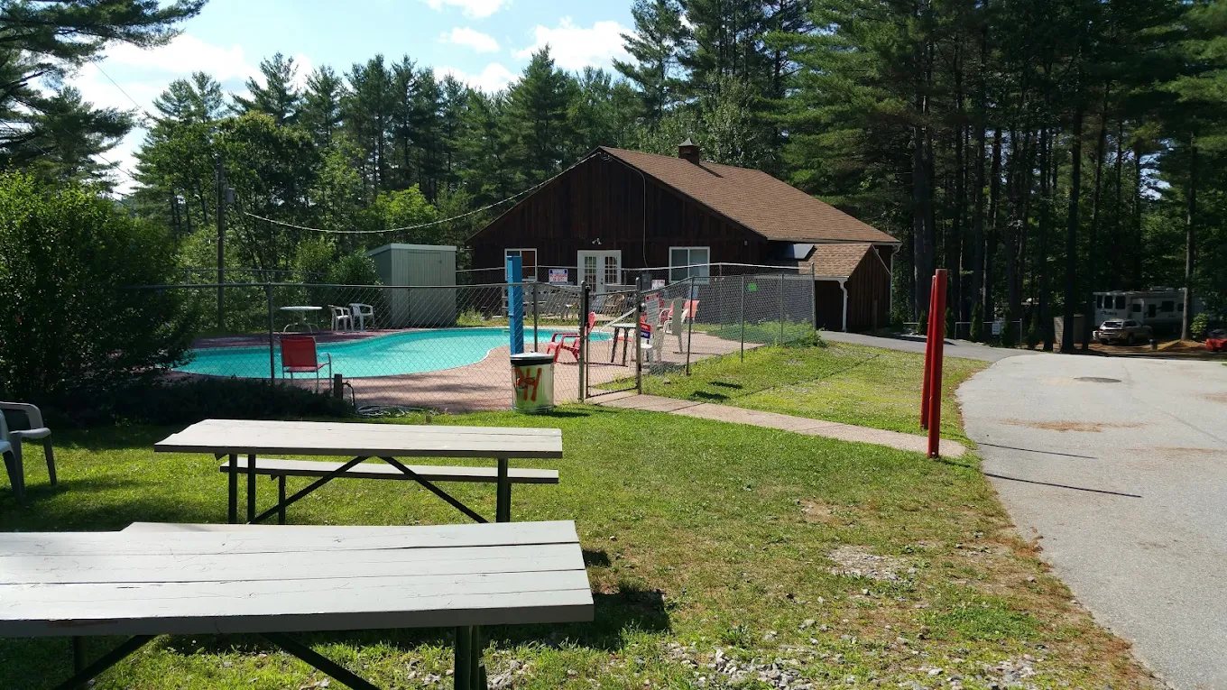 Pine Hollow Campground