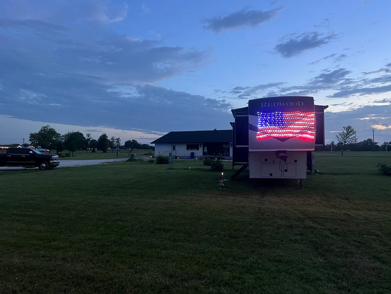 Lakeshore Bliss Resort