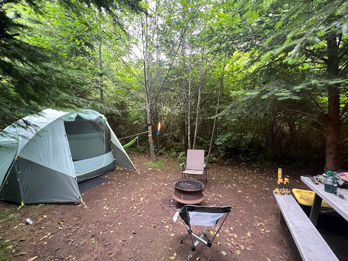 Misty Willow's Farm and Camp