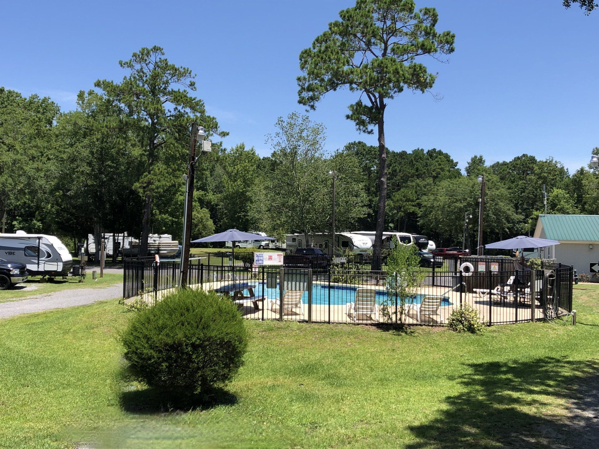 Lake Aire RV Park & Campground