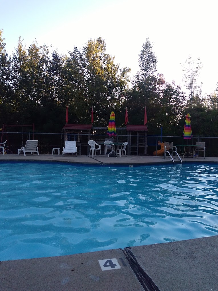 Bear's Pine Woods Campground