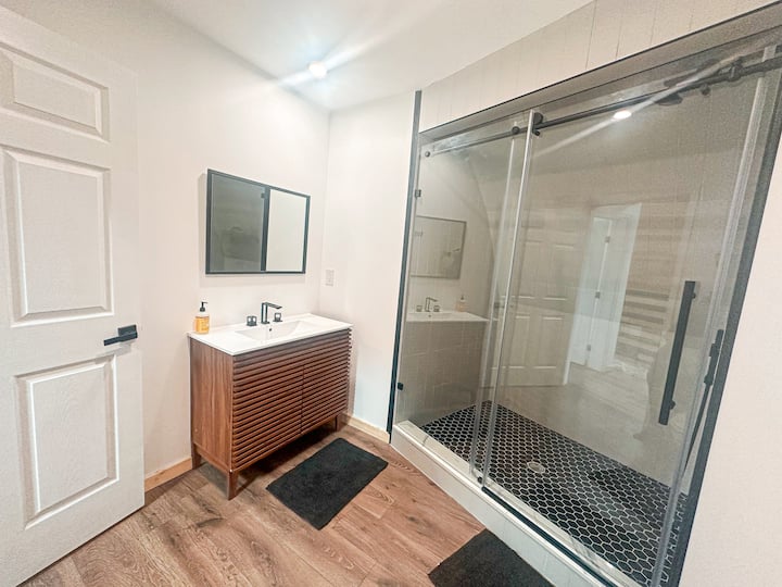 Geodesic Dome~8 acres~Mountain View