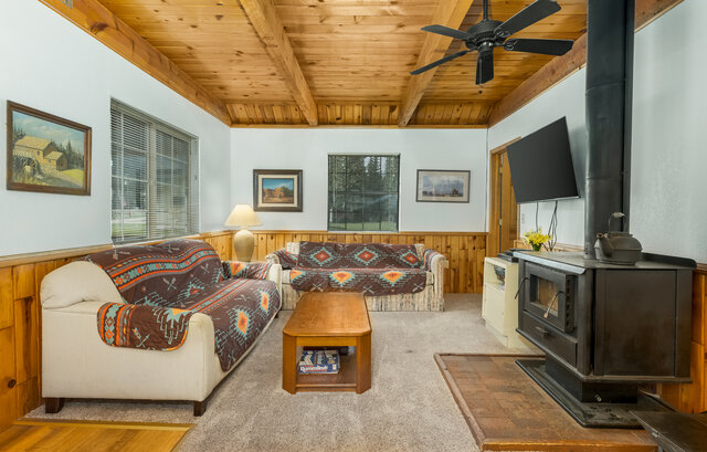 Bear Paw Lodge Ponderosa Creekside