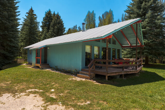 Creekside Vacation Home