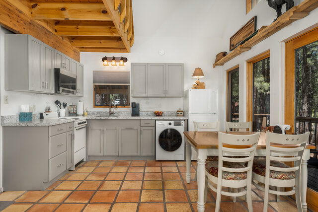 Deer Trail Vacation Home