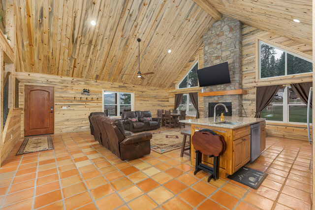 Mountain View Vacation Home