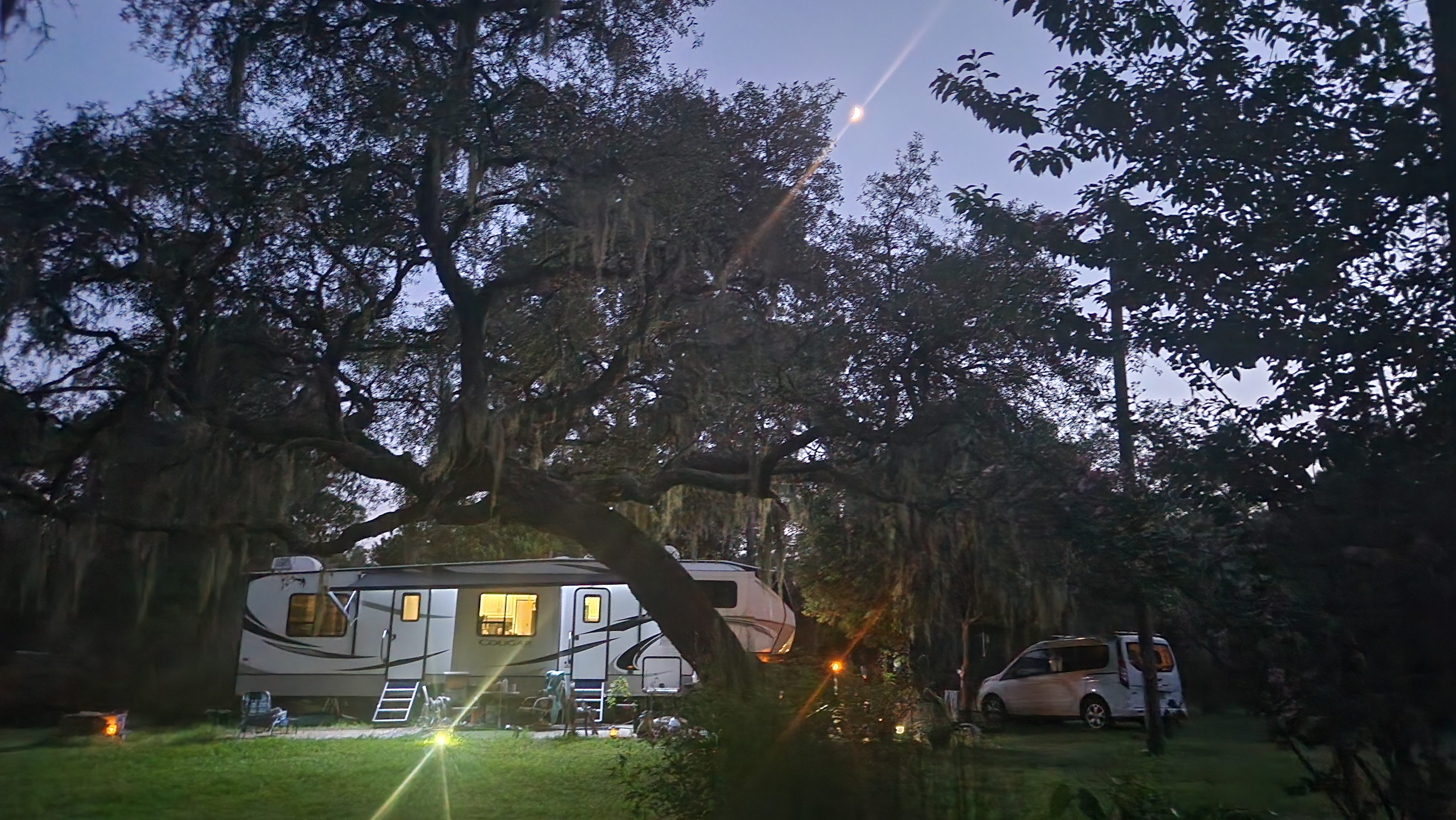 Picture of a RV on the site. Beautiful Oak views and star gazing at night. 