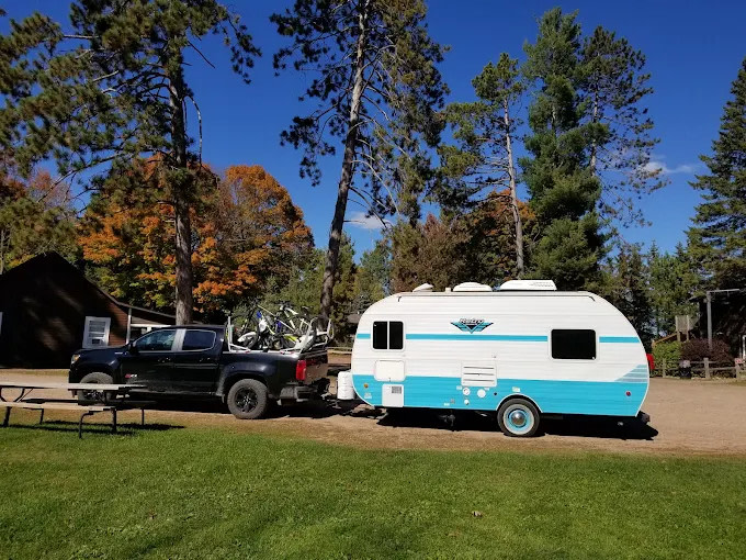 Moose Jaw Lodge and Resort