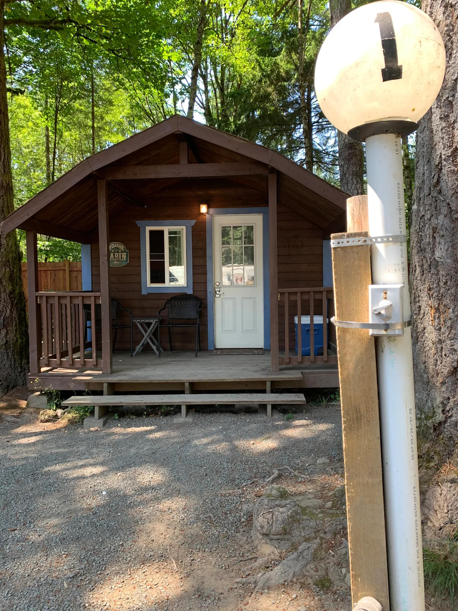 Cabin 4 Rustic Cabin - NO PETS ALLOWED