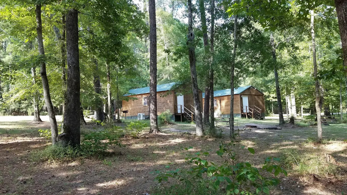 TomBigBee Lake Campground - Alabama-Coushatta Tribe