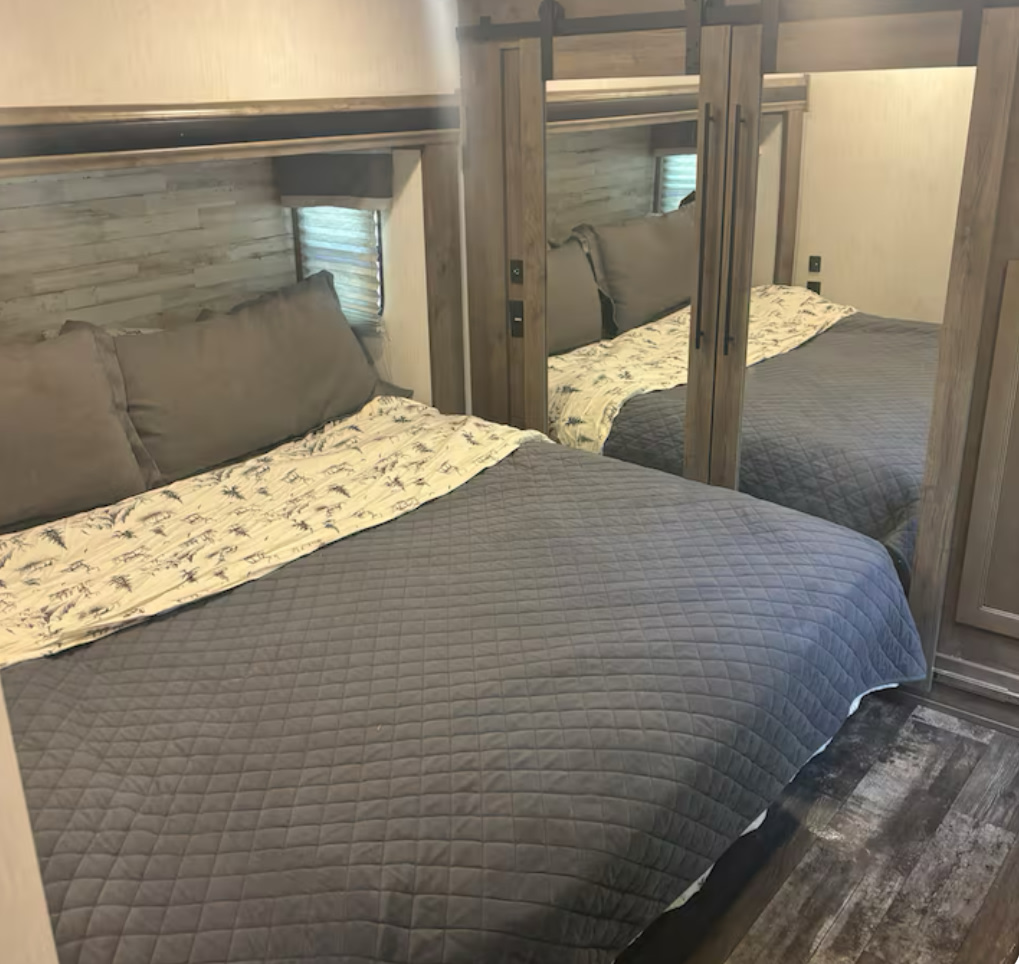 Bigelow Creek VIP Camping