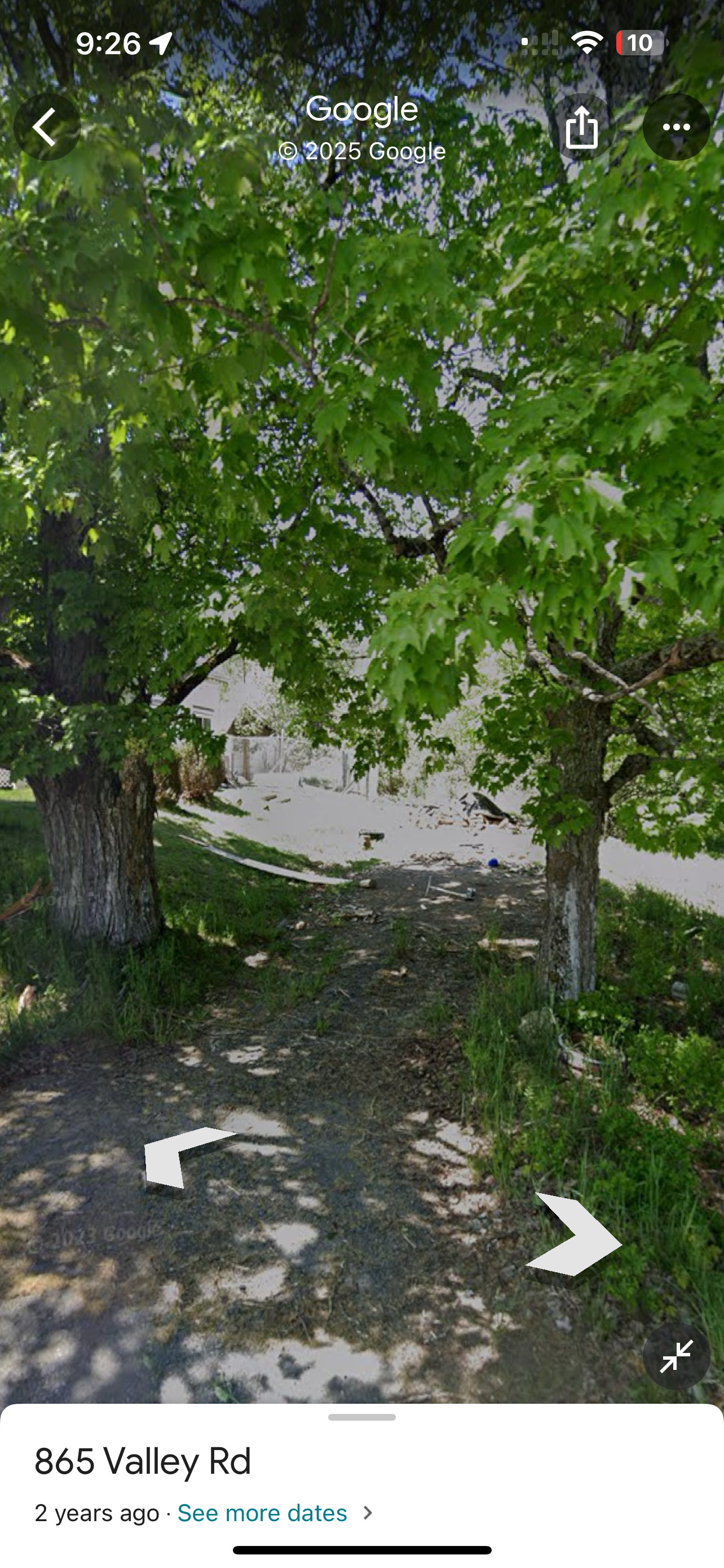 Google maps view of the entrance. There are two driveways at our address. Campsite parking is at the second/lower driveway. 