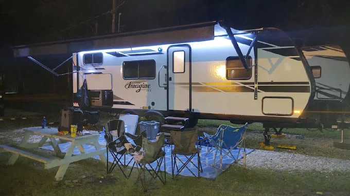 Hidden Oaks Campground