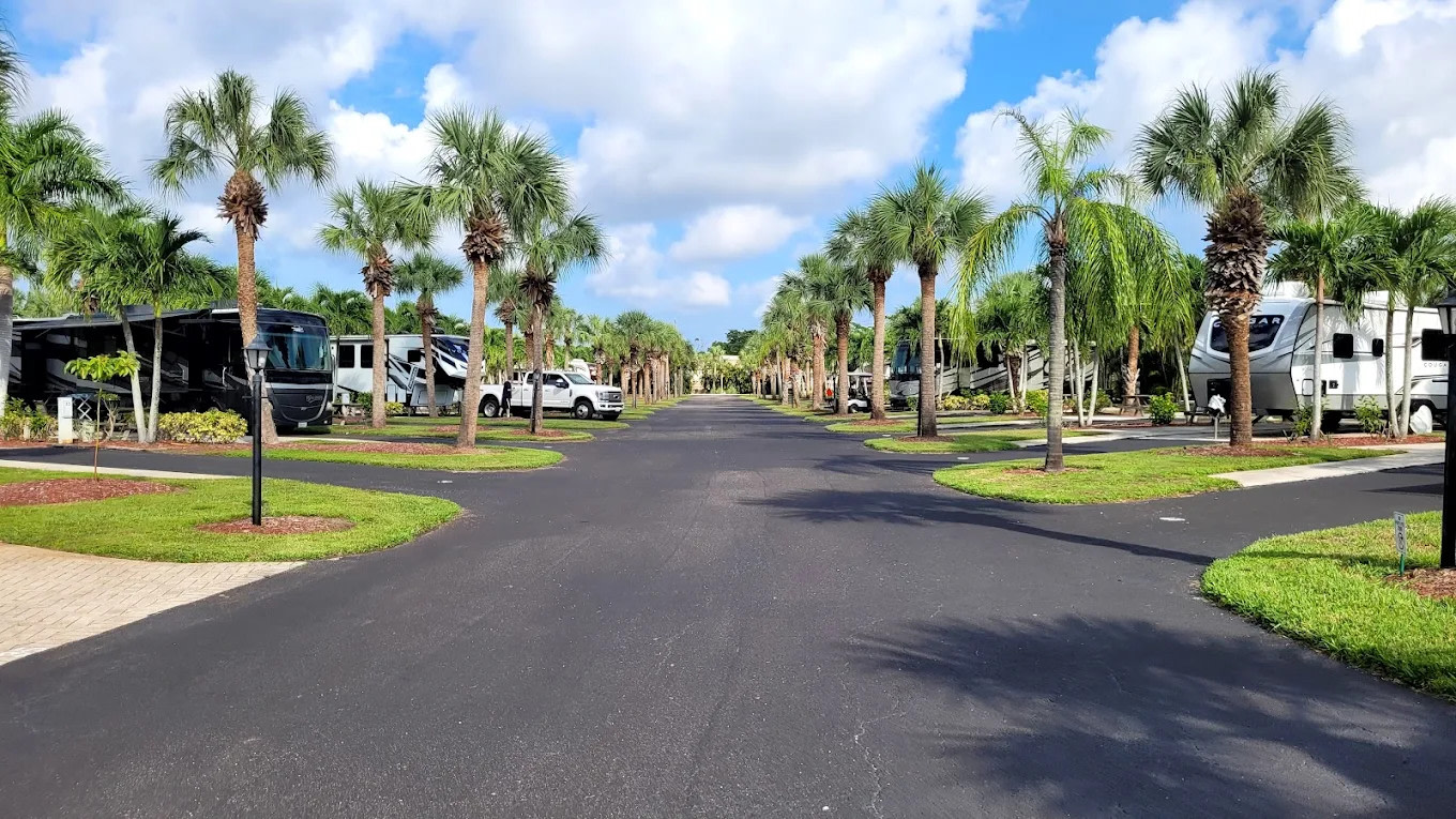 Neapolitan Cove RV Resort