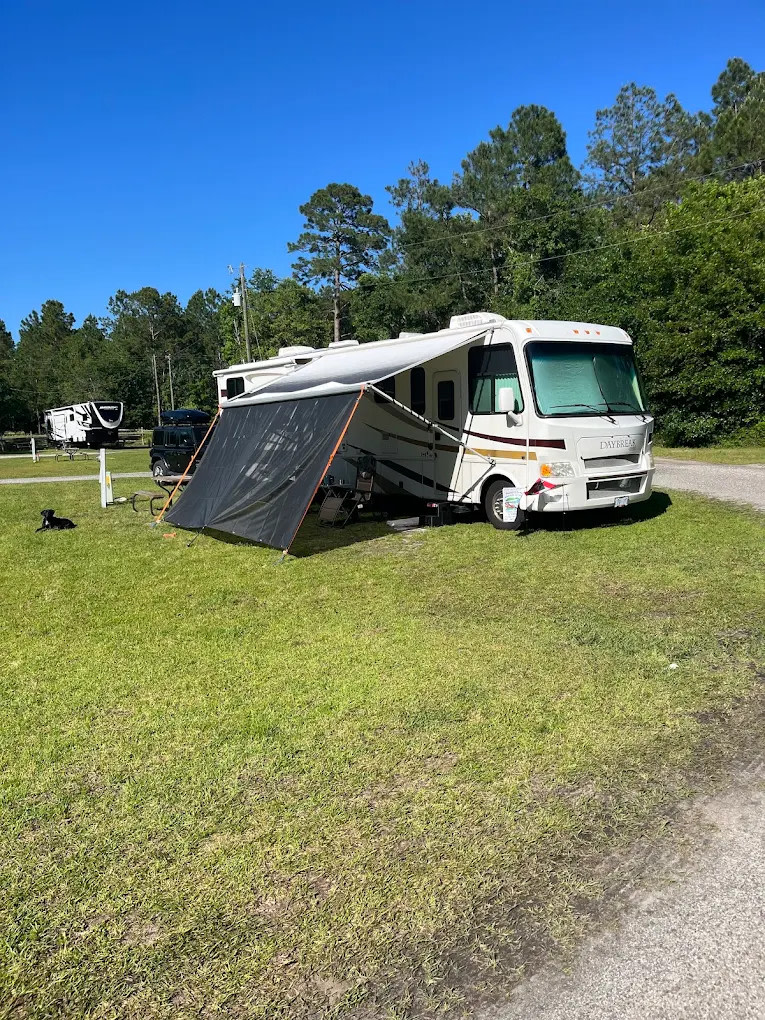 McIntosh Lake RV Park