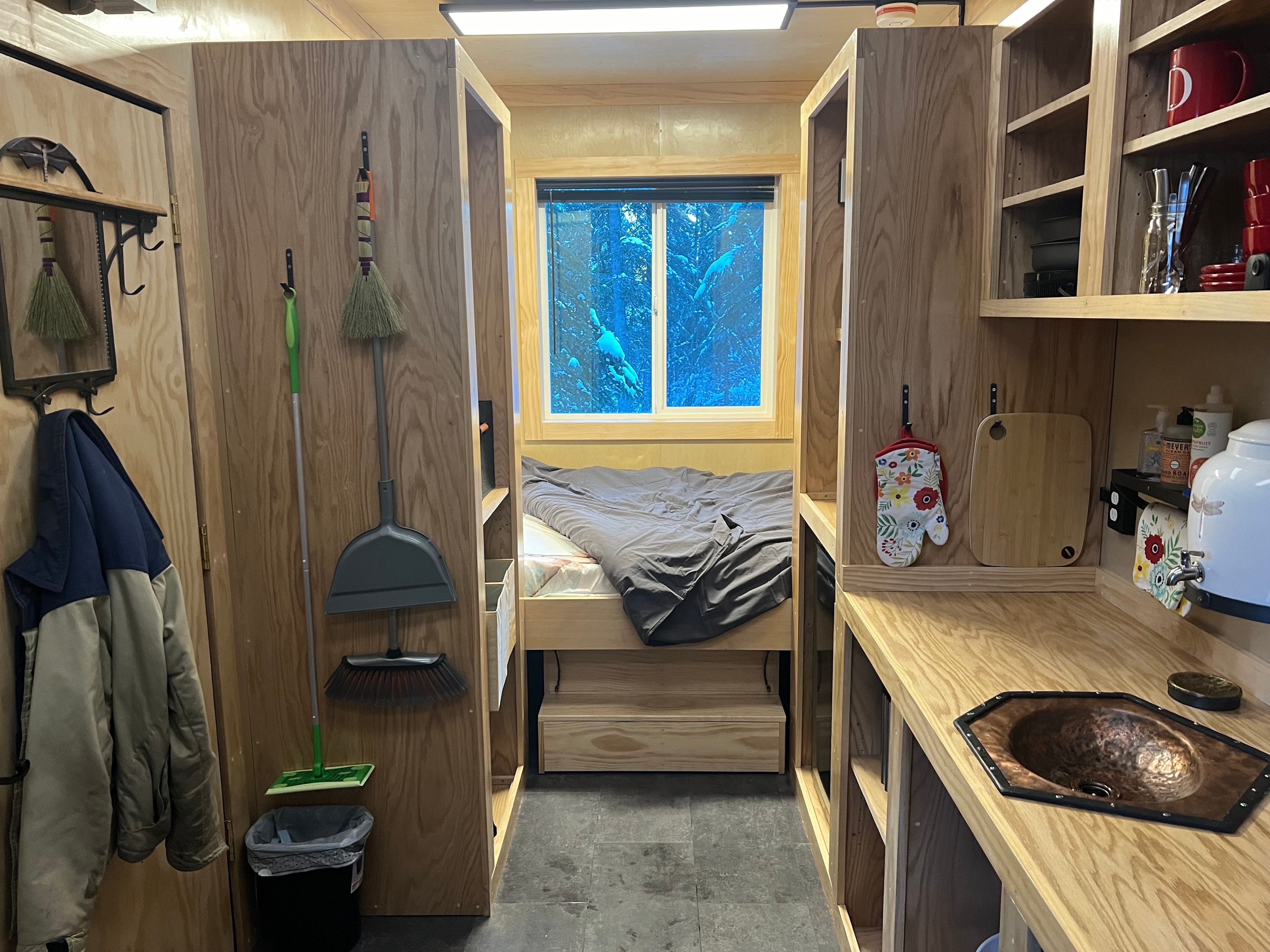 Dragonfly Cabin