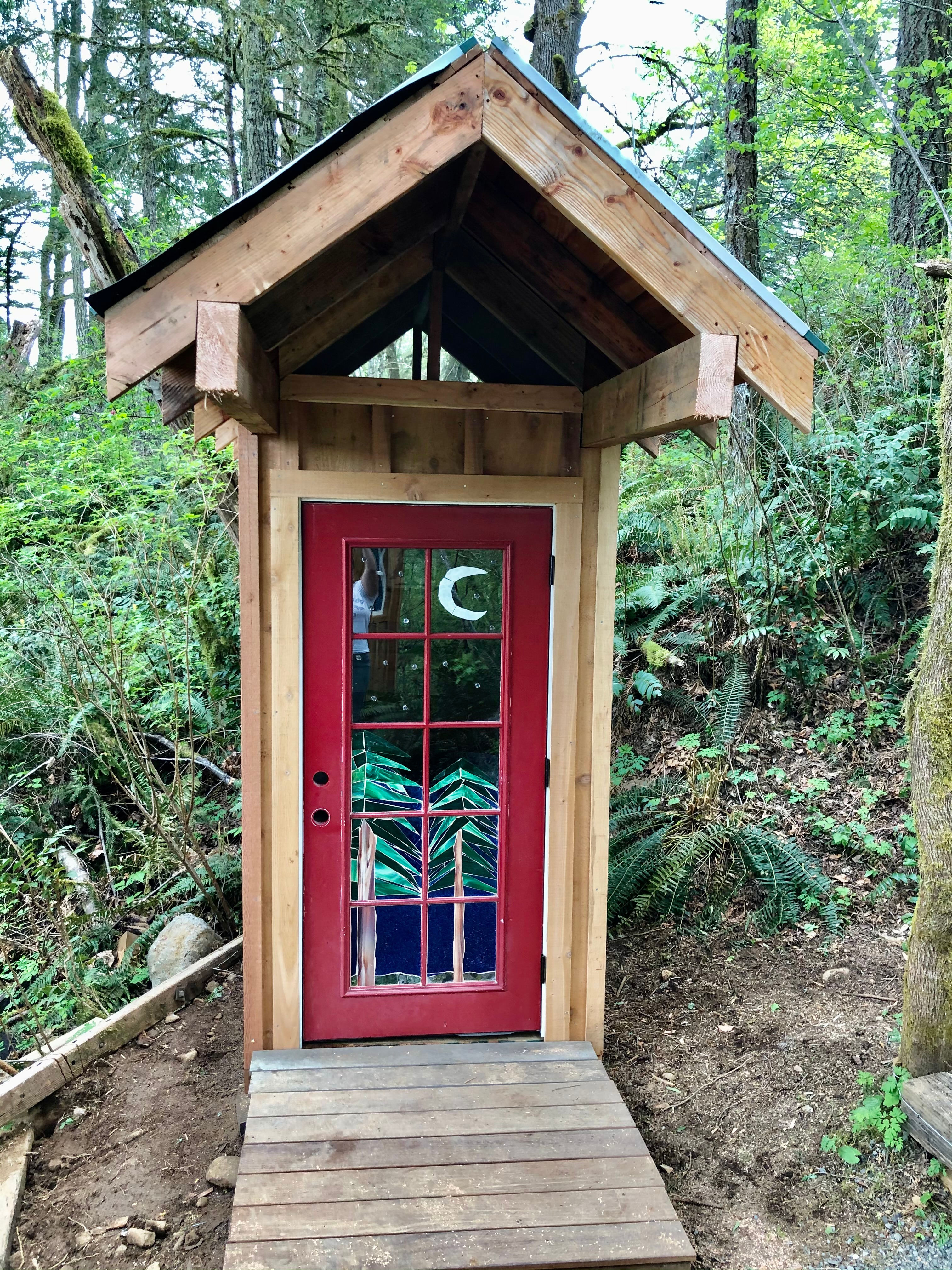 Izer Treehouse