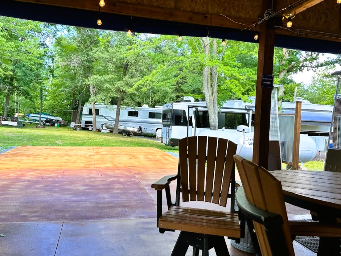 Sundown Saloon Bar Grill and Campground