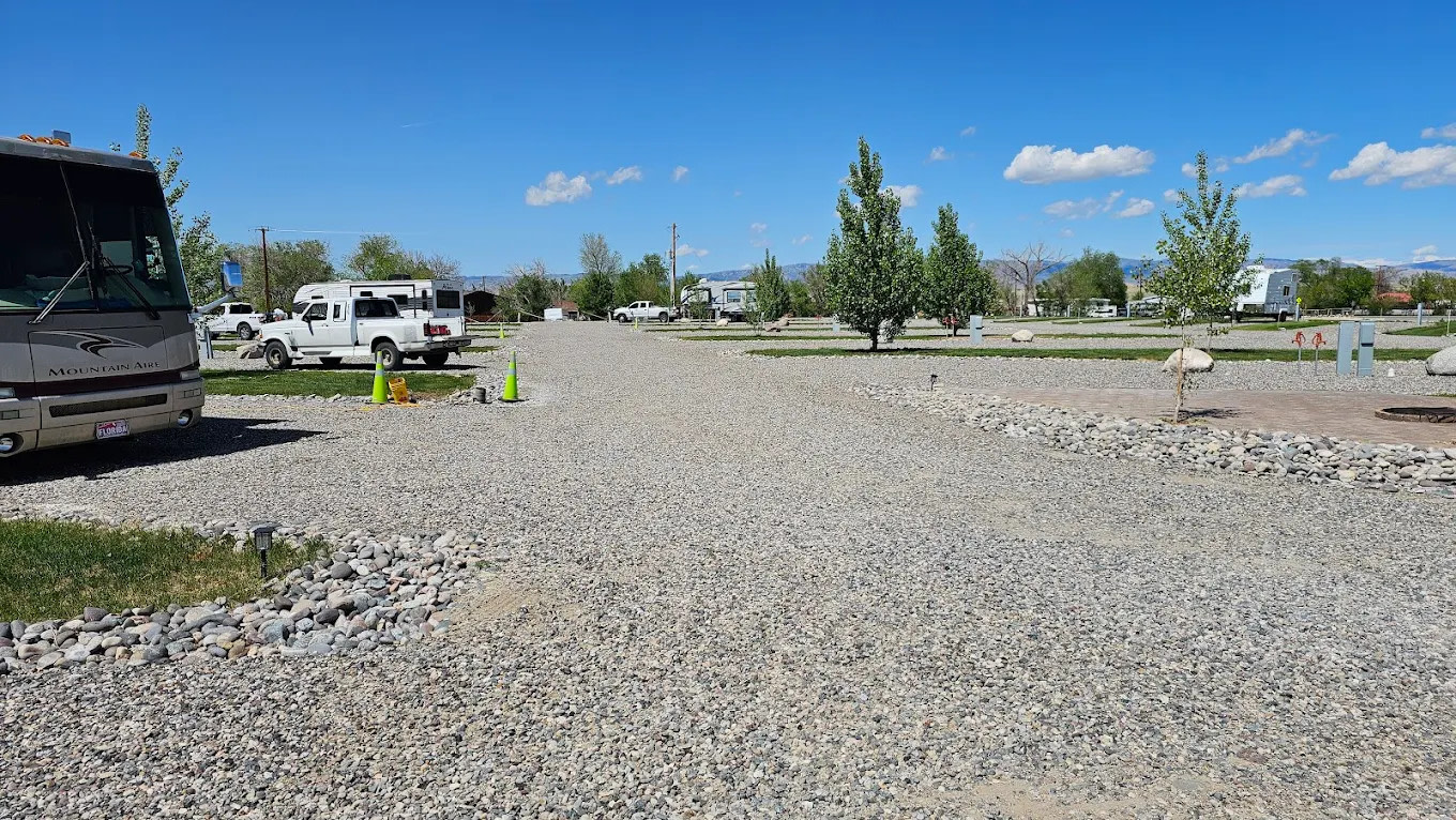 Cross Roads RV Park
