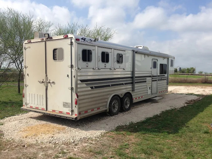 Kenedy Texas Country RV Park and Ranch