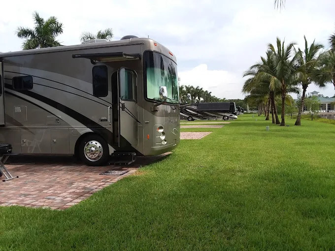 Palm Beach Motorcoach Resort