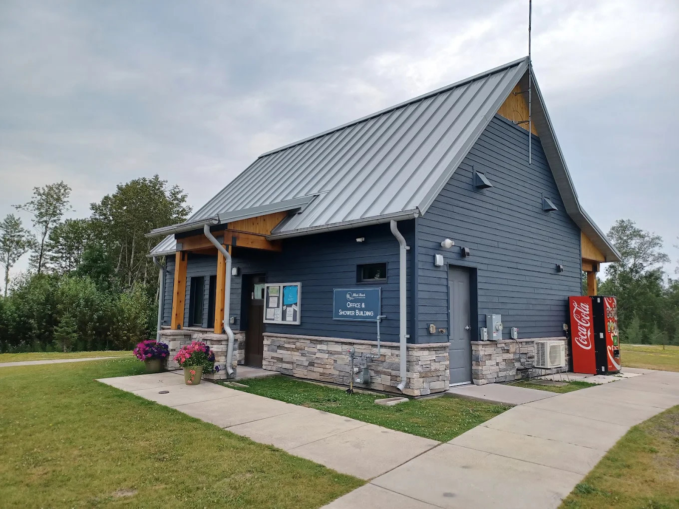 Black Beach Campground