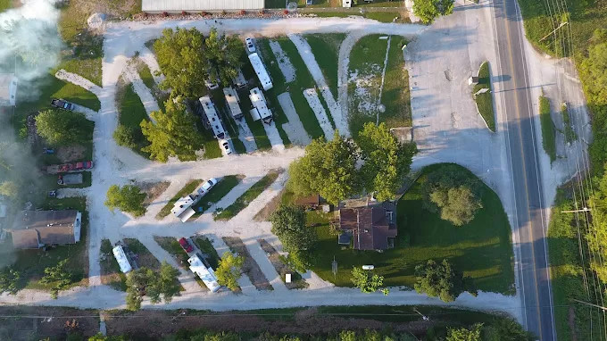 Cook's RV Motor Park