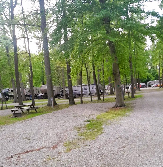 Columbus Woods-N-Waters Kampground
