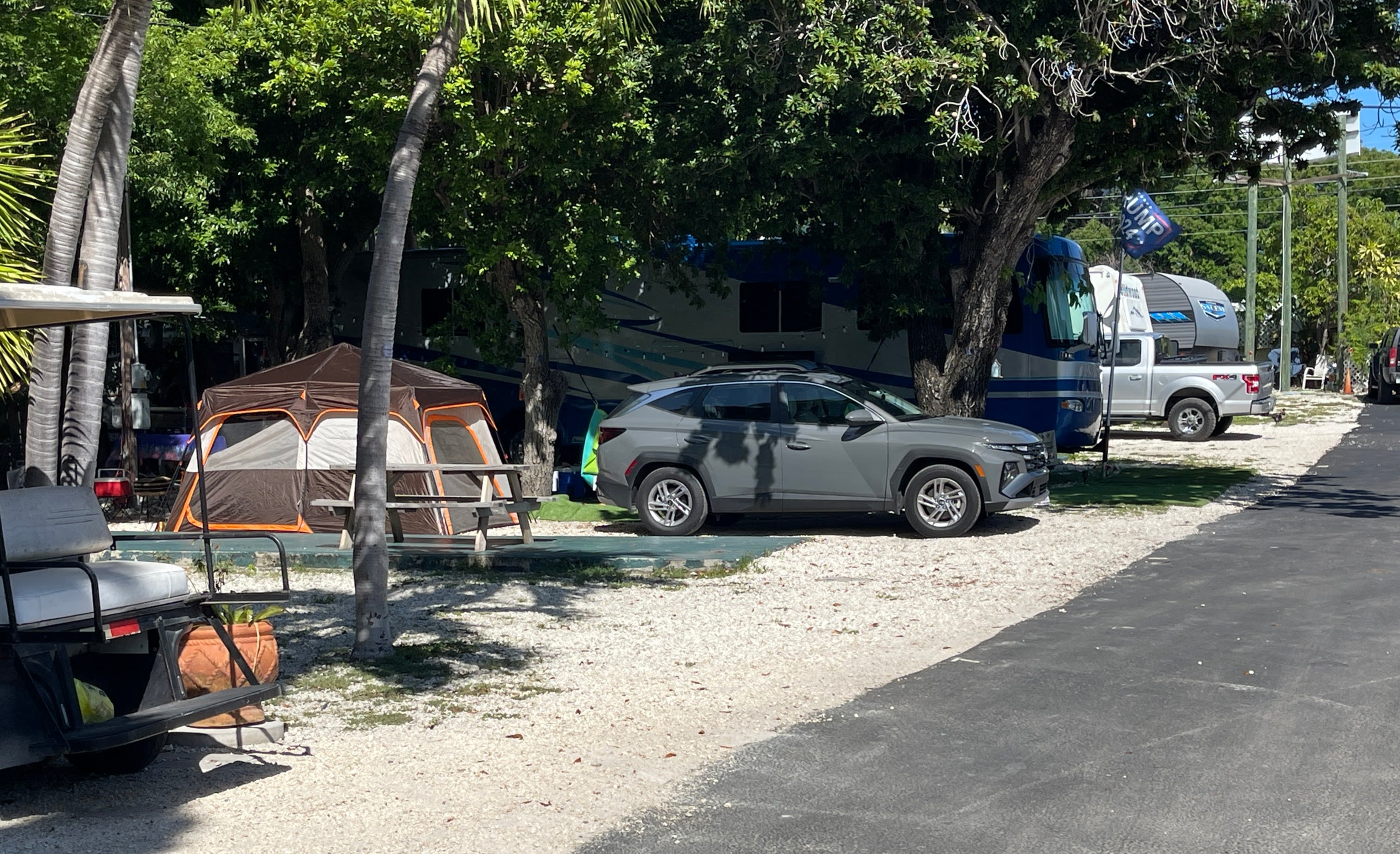 Kings Kamp RV Park and Marina