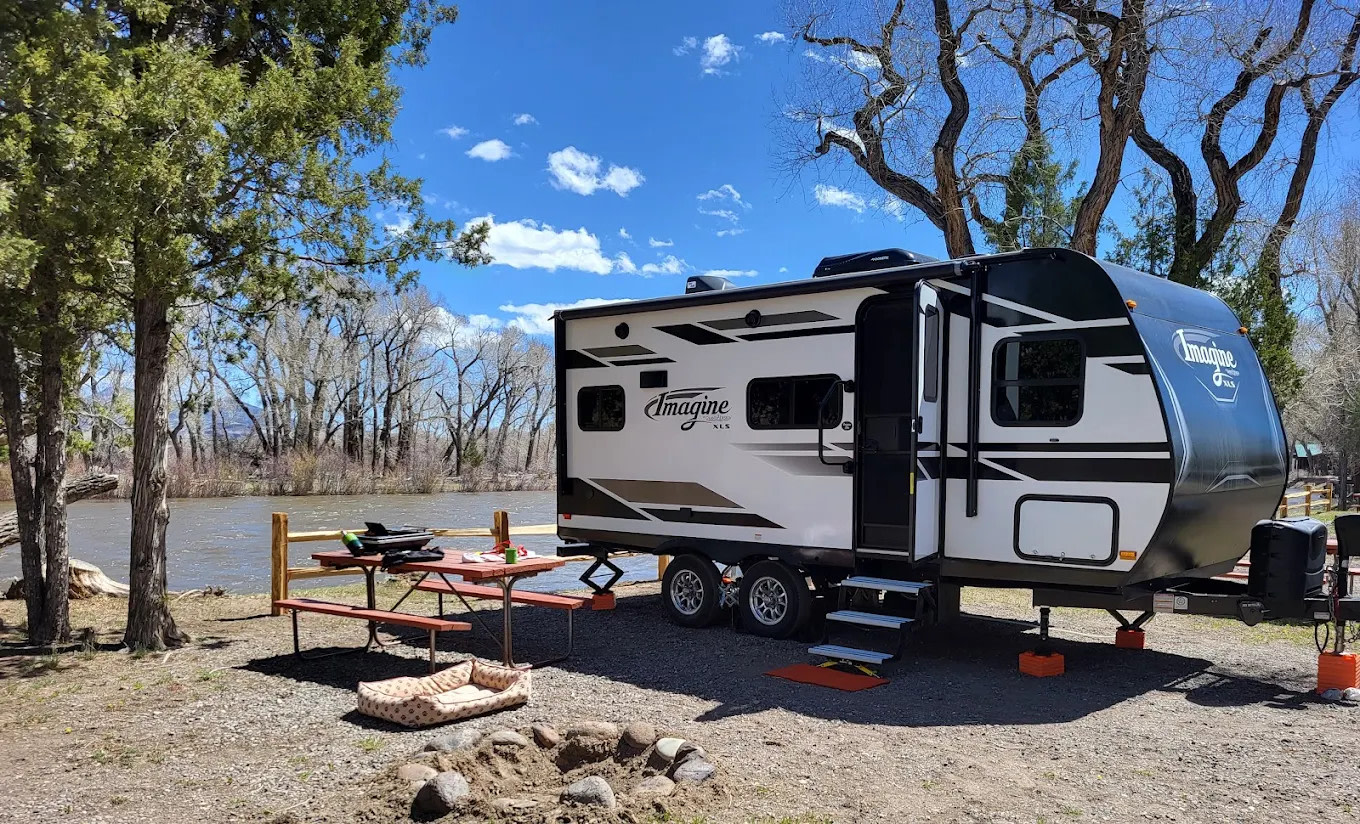 Silver Thread Basecamp