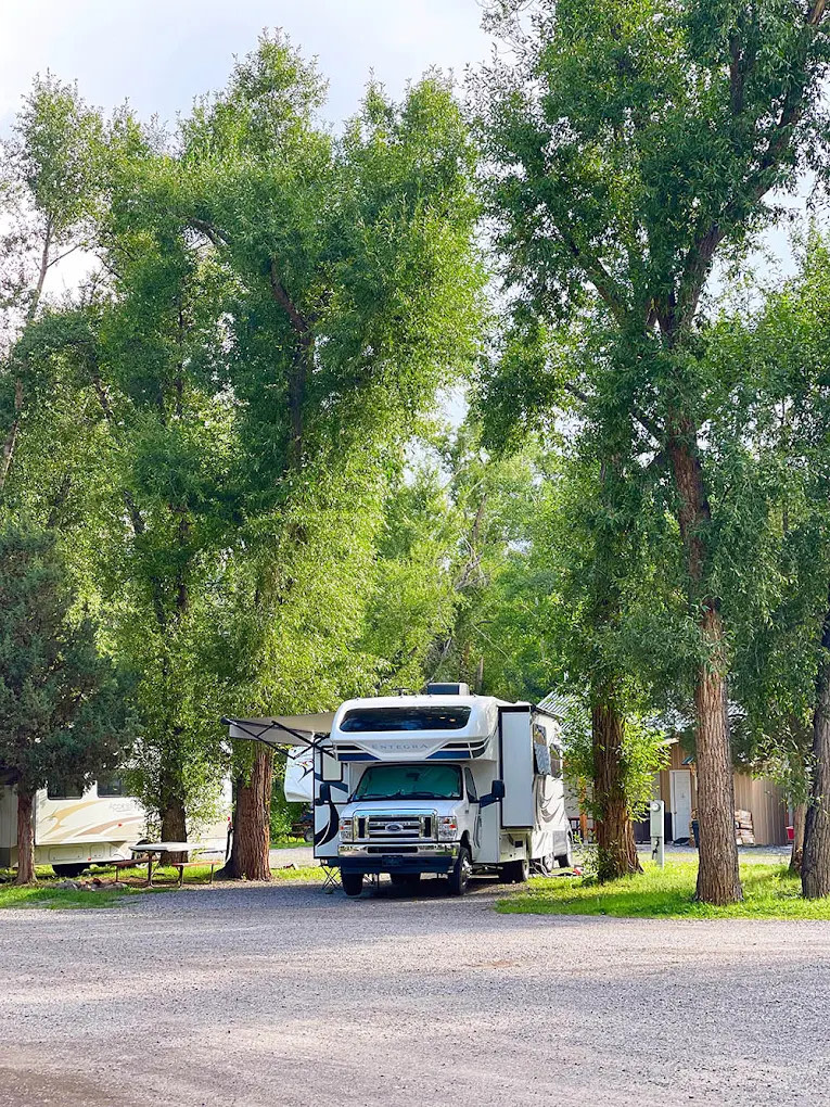 Silver Thread Basecamp