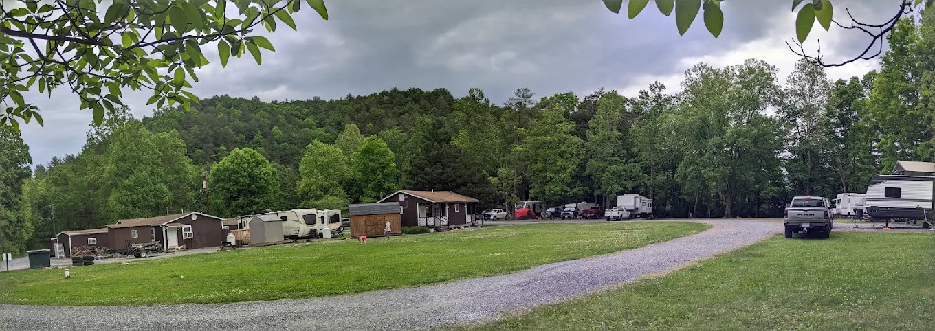 Buckhorne Country Store and Campground